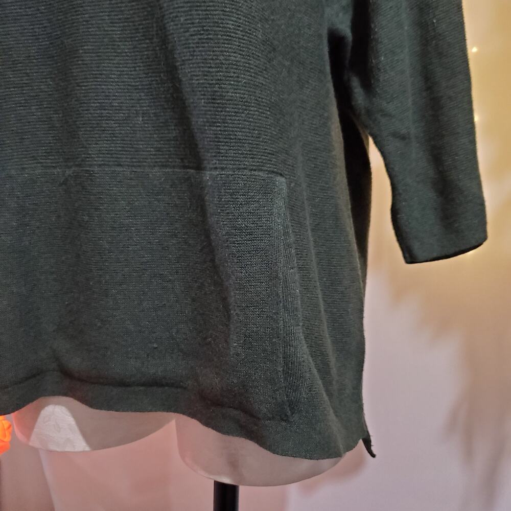 J. Jill S Pure Jill V-Neck Kangaroo Pocket Silk Wool Blend Green Knit Sweater - Picture 5 of 9